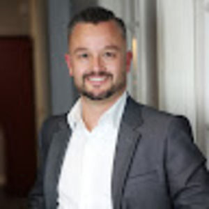 Meet your Posher, Stephen